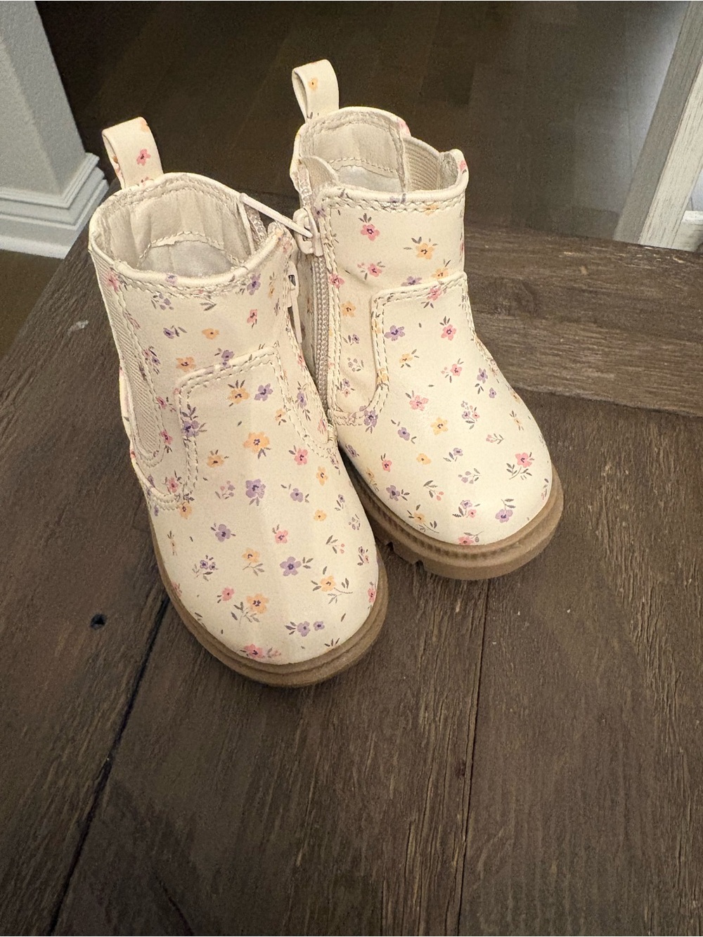 NWOT Wonder Nation Ditsy Floral Chelsea Boots Baby Girl Size 3